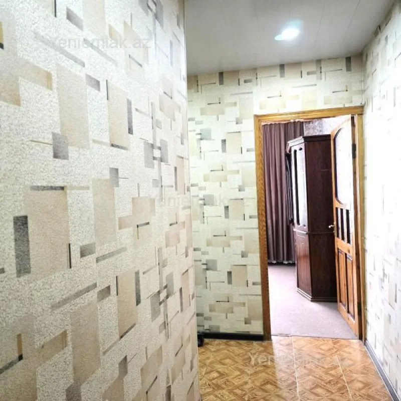 Satılır 2 otaqlı köhnə tikili 42 m²
