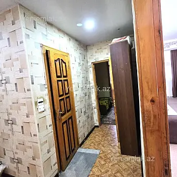 Satılır 2 otaqlı köhnə tikili 42 m²