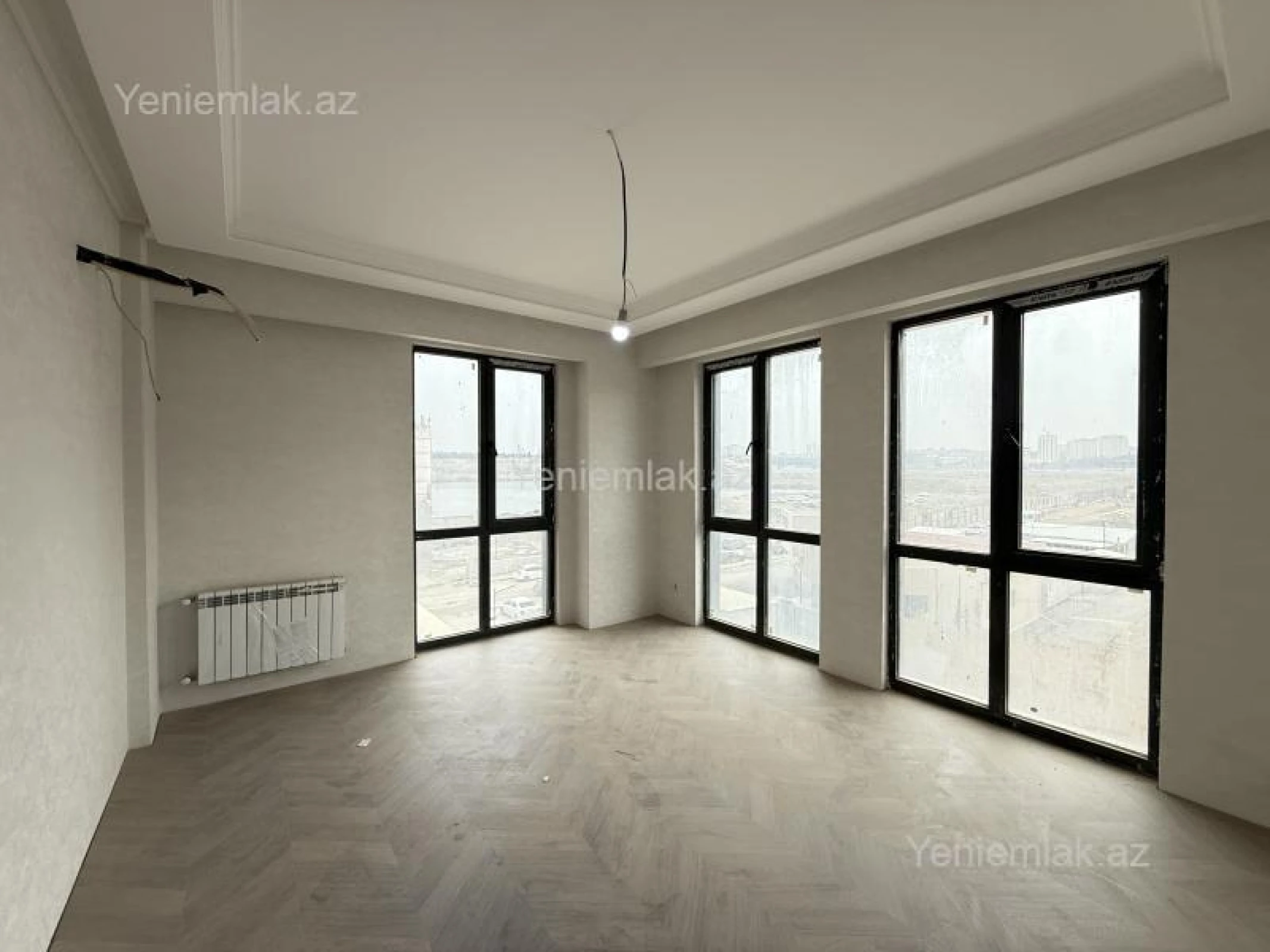 Satılır 3 otaqlı yeni tikili 82.72 m²
