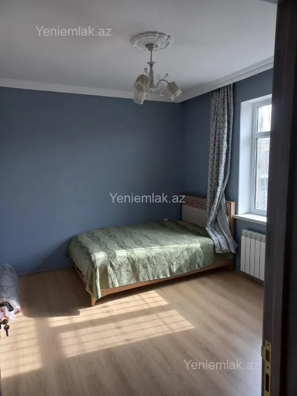 Satılır 4 otaqlı həyət evi 120 m²