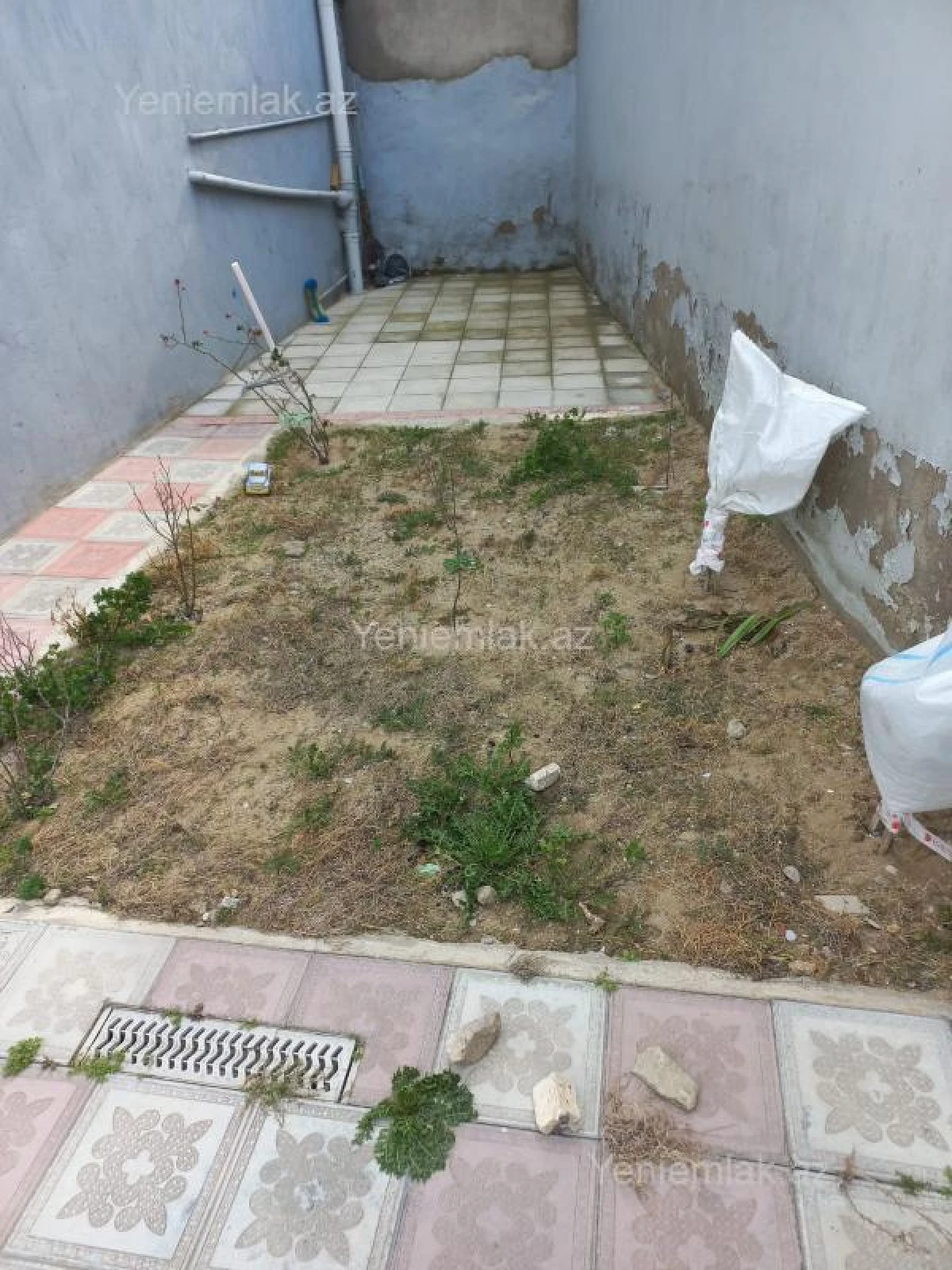 Satılır 4 otaqlı həyət evi 120 m²
