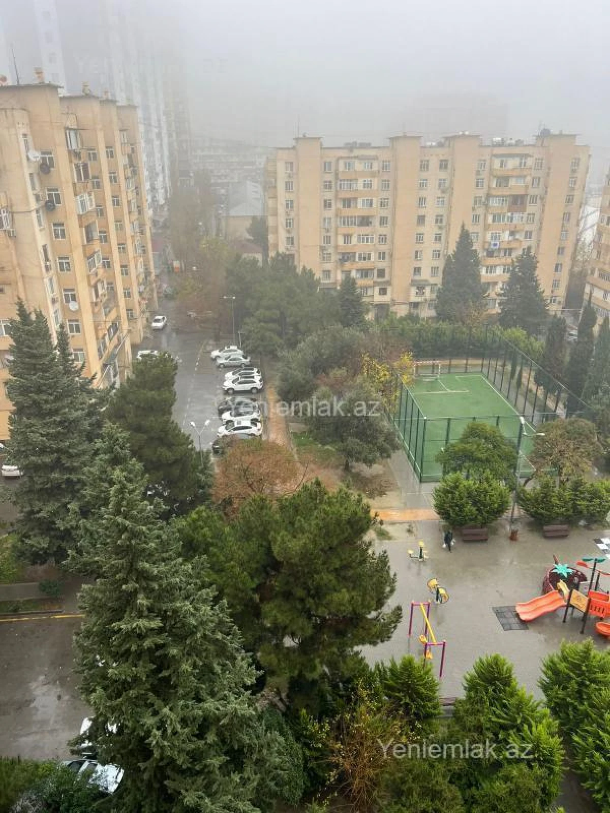 Satılır 2 otaqlı köhnə tikili 55 m²