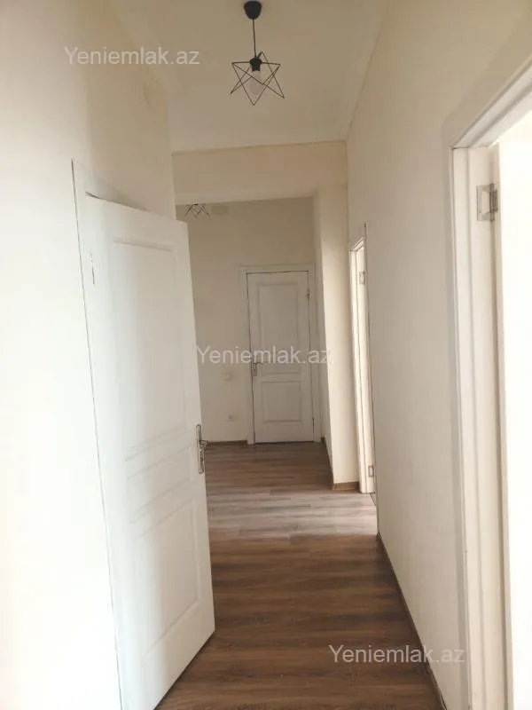 Satılır 2 otaqlı yeni tikili 58 m²