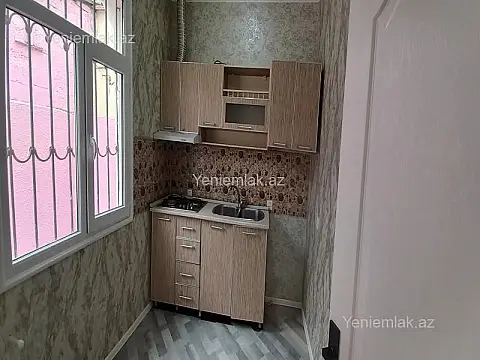 Satılır 2 otaqlı həyət evi 50 m²