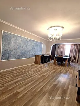 Kirayə verilir 2 otaqlı köhnə tikili 50 m²