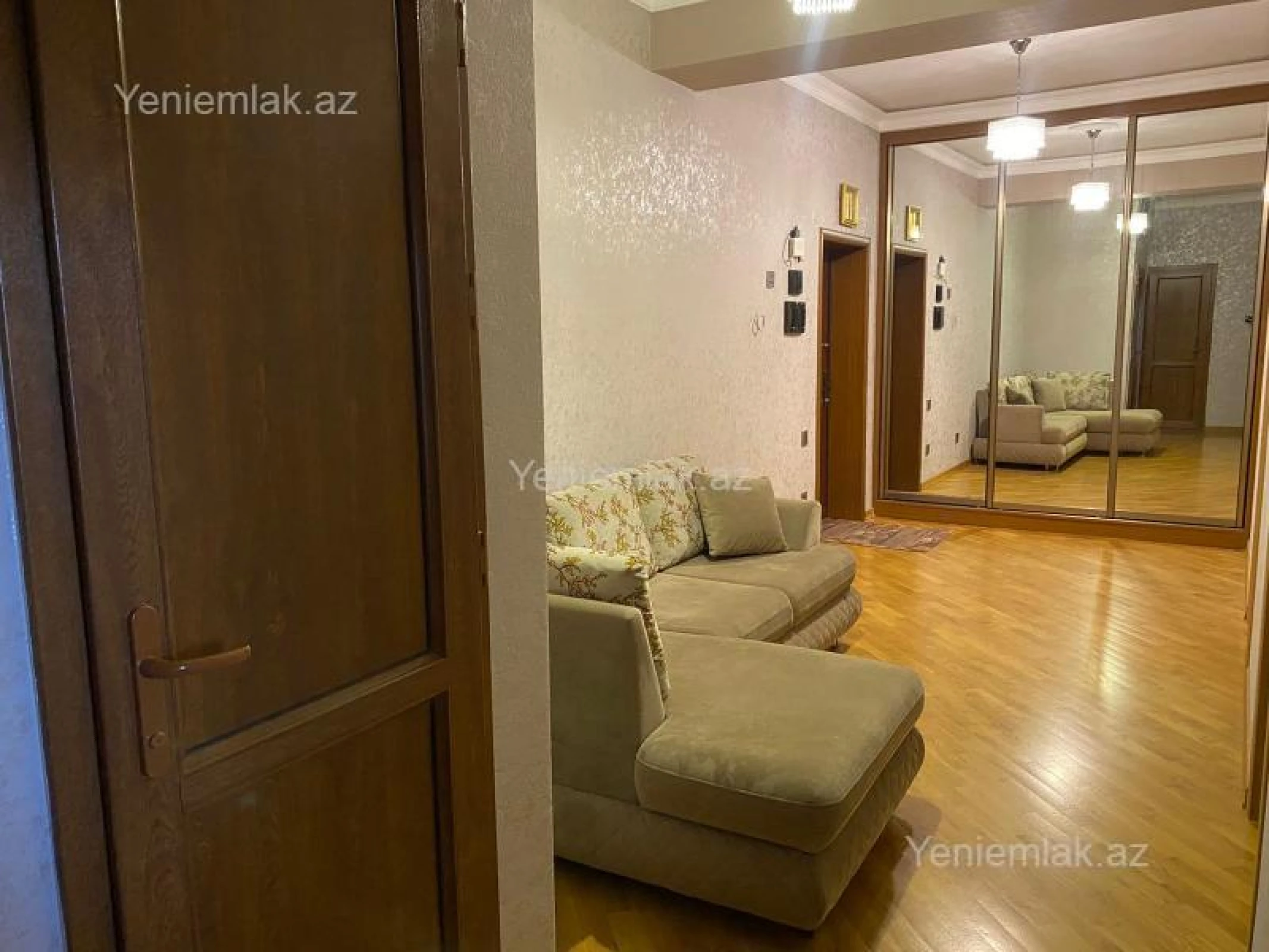 Satılır 2 otaqlı yeni tikili 95 m²