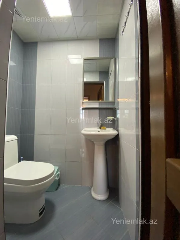 Satılır 2 otaqlı yeni tikili 95 m²