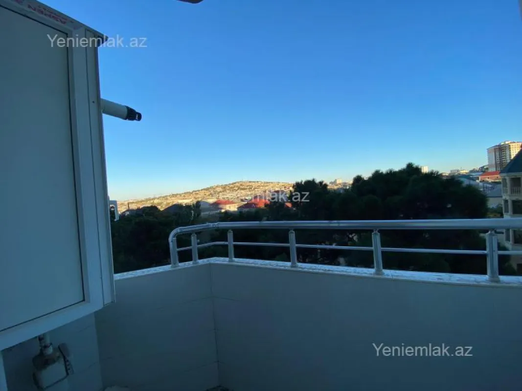 Satılır 2 otaqlı yeni tikili 95 m²