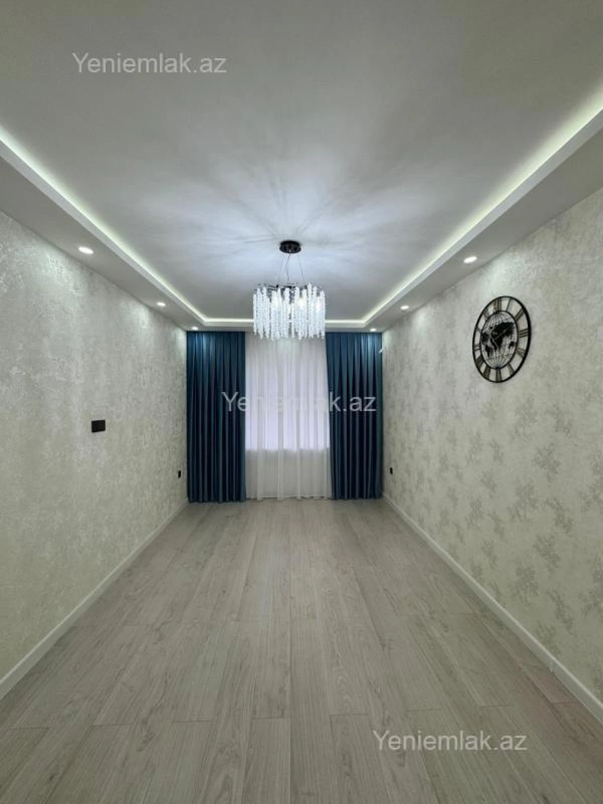 Satılır 2 otaqlı köhnə tikili 60 m²