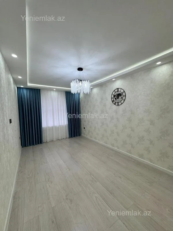 Satılır 2 otaqlı köhnə tikili 60 m²