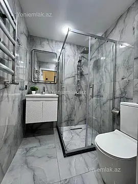 Satılır 2 otaqlı köhnə tikili 60 m²