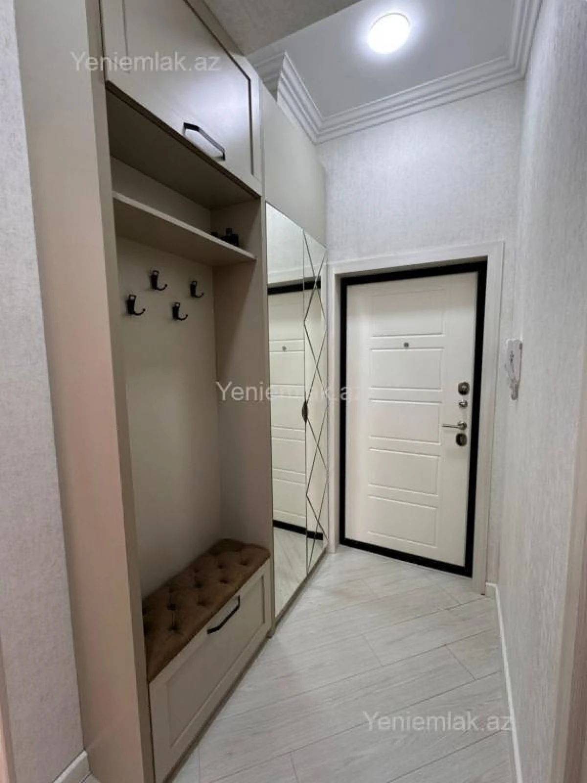 Satılır 2 otaqlı yeni tikili 55 m²