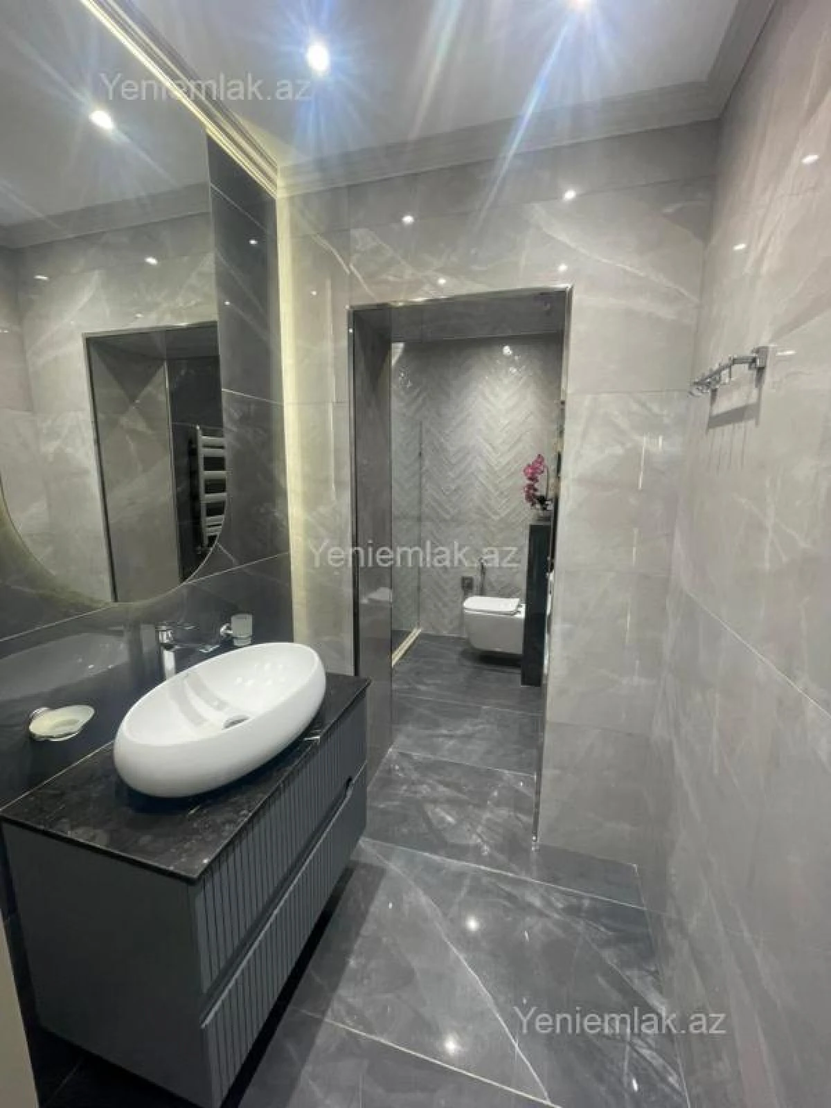 Satılır 2 otaqlı yeni tikili 68 m²