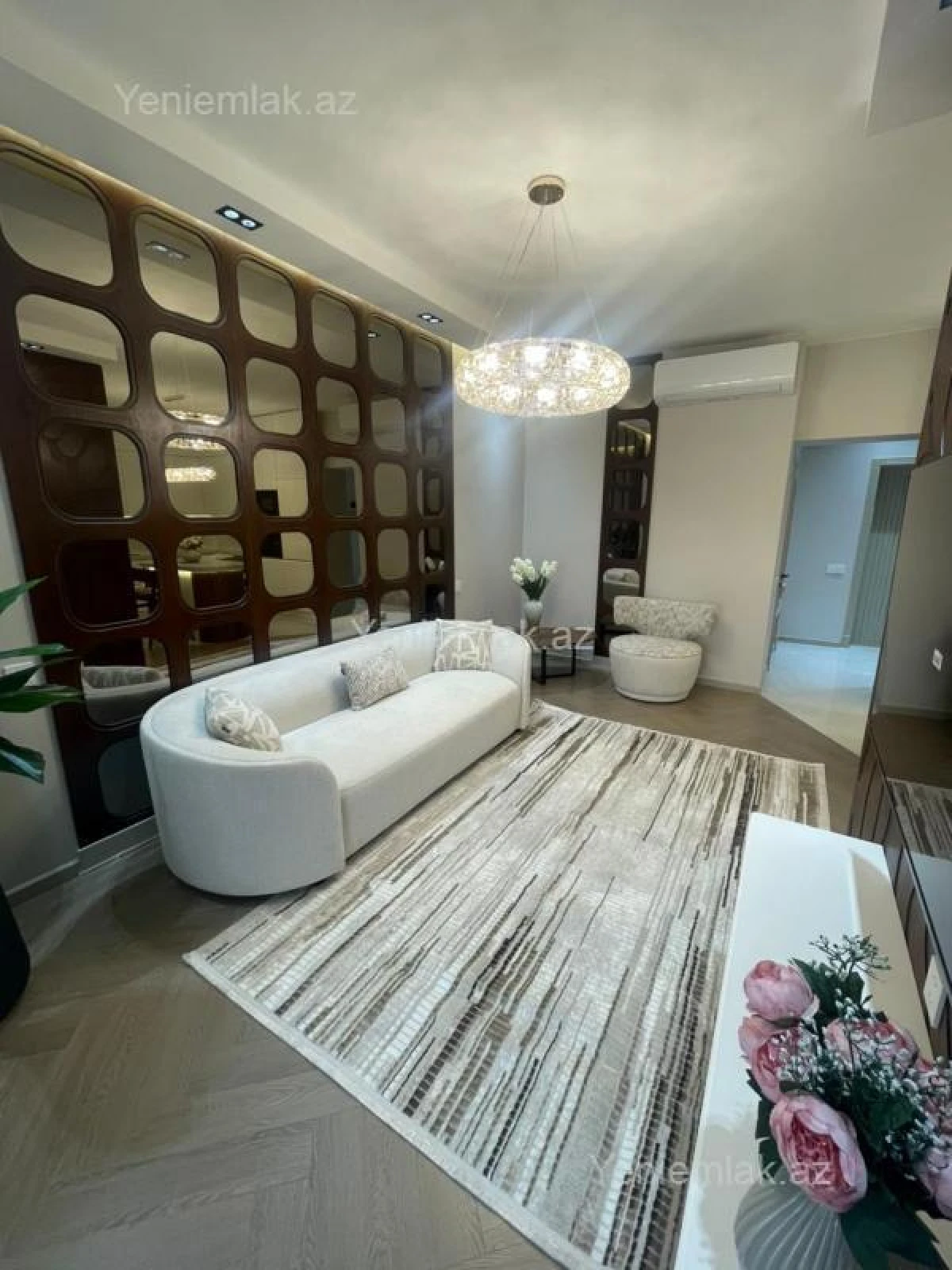 Satılır 2 otaqlı yeni tikili 68 m²