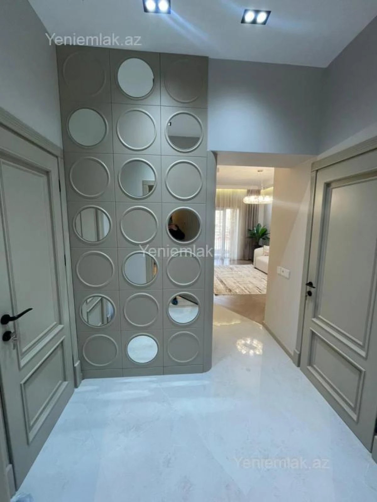 Satılır 2 otaqlı yeni tikili 68 m²