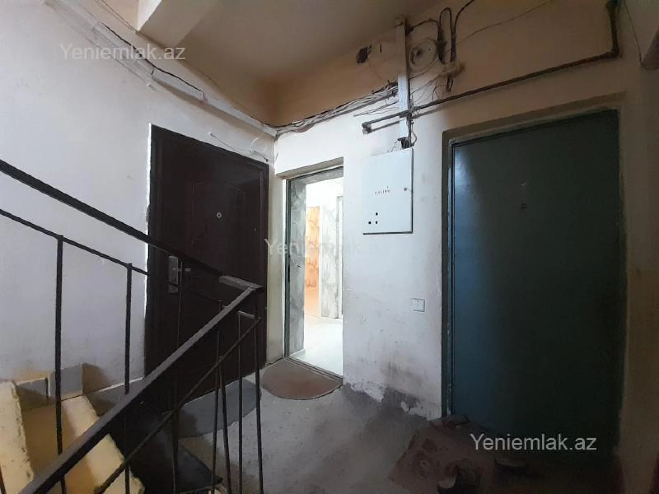 Satılır 2 otaqlı köhnə tikili 50 m²