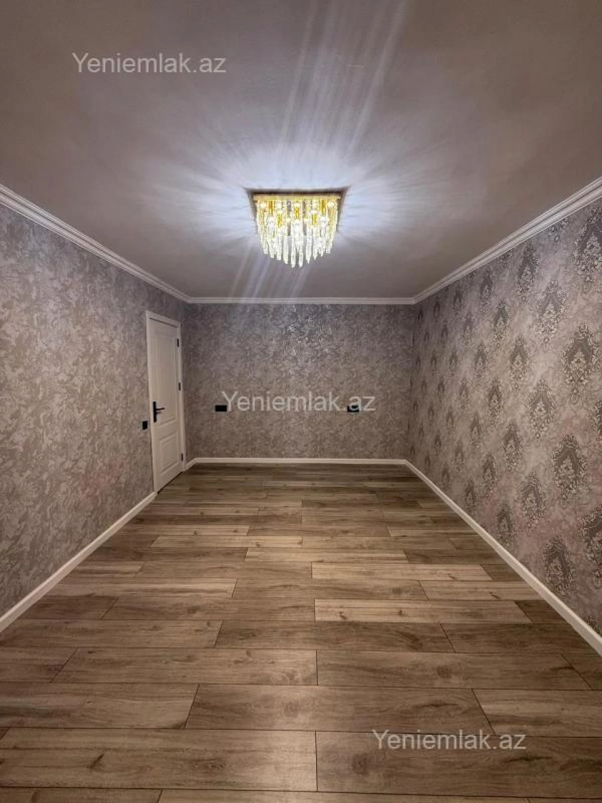 Satılır 3 otaqlı yeni tikili 75 m²