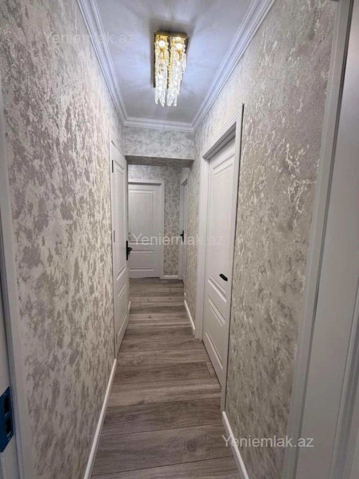 Satılır 3 otaqlı yeni tikili 75 m²