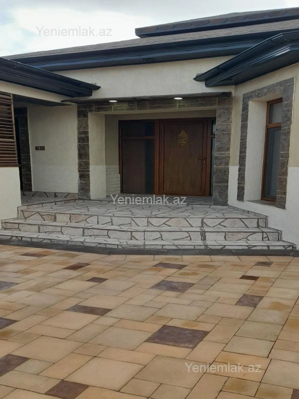 Satılır 3 otaqlı həyət evi 103 m²