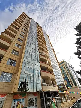 Satılır 3 otaqlı yeni tikili 186 m²