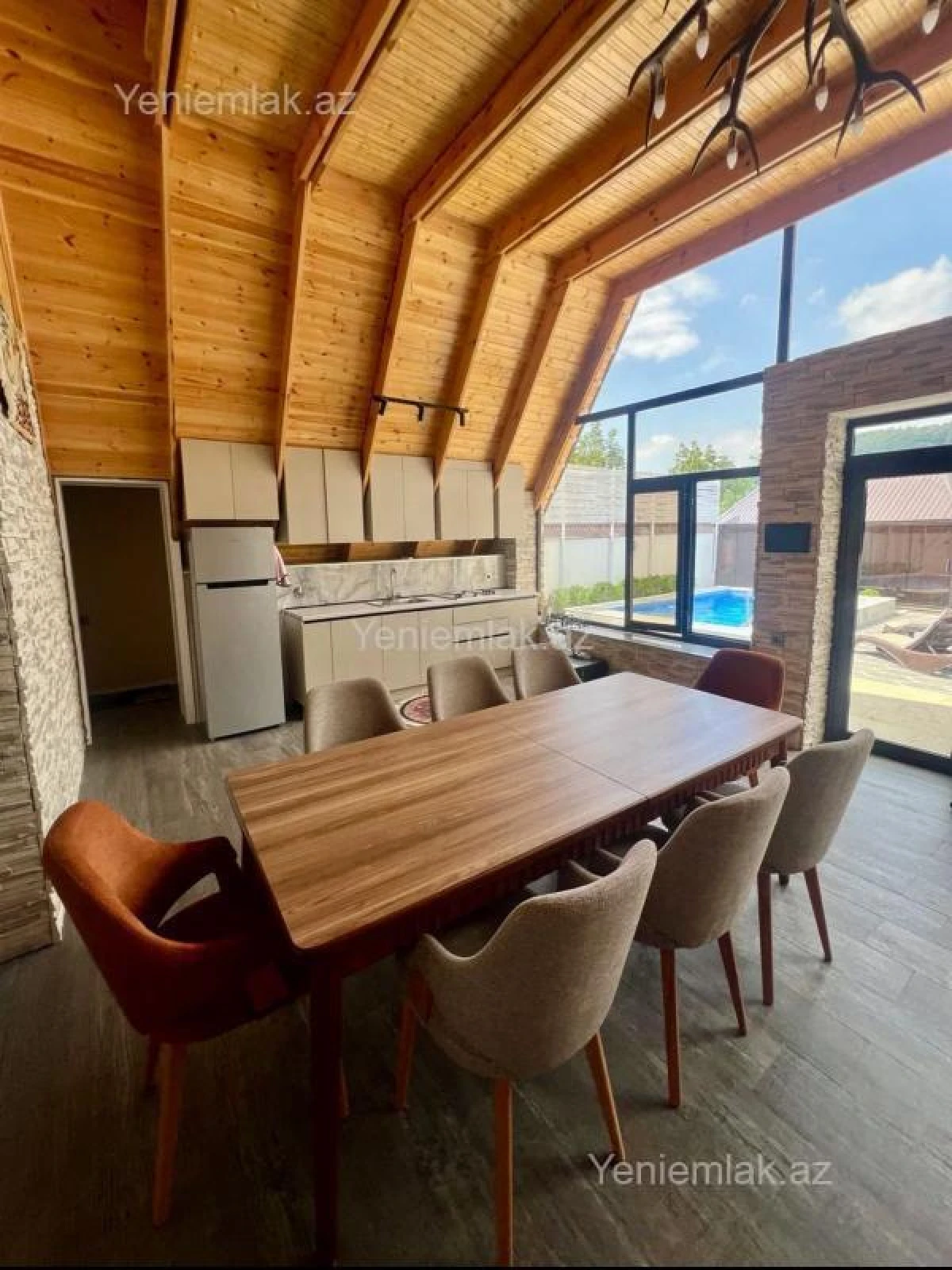 Satılır 4 otaqlı həyət evi 130 m²