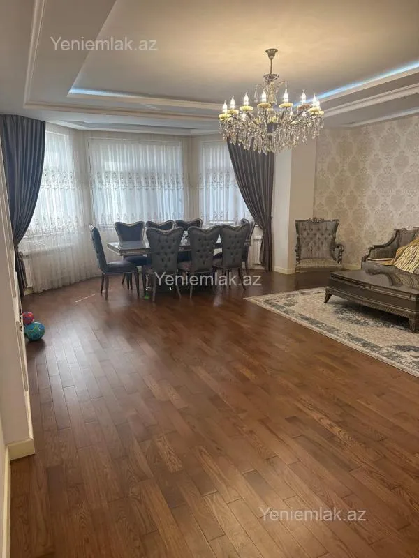 Satılır 3 otaqlı yeni tikili 162 m²