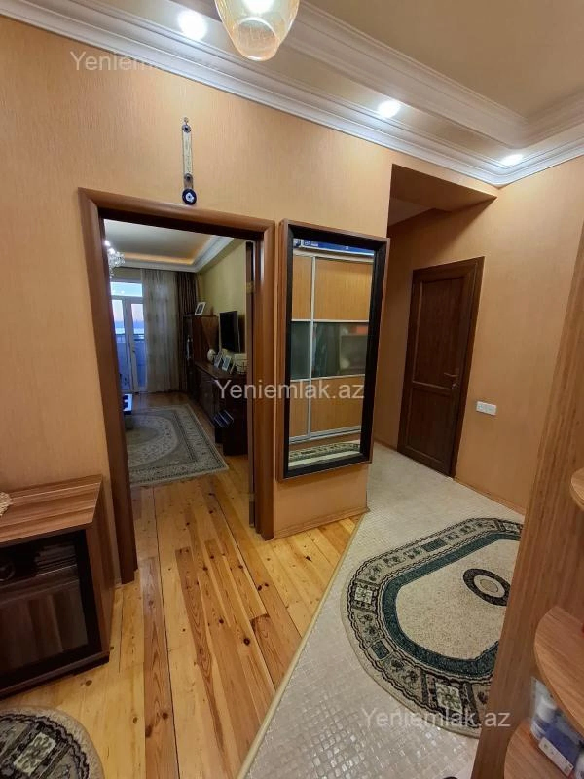 Satılır 3 otaqlı yeni tikili 95 m²