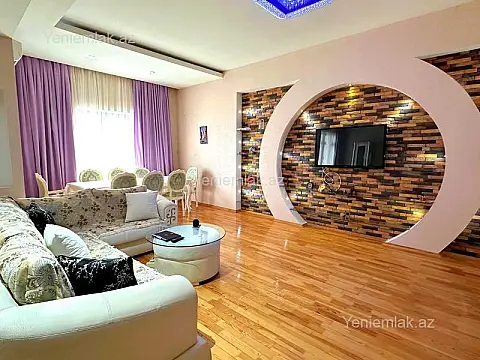 Satılır 3 otaqlı yeni tikili 150.5 m²