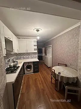 Satılır 2 otaqlı köhnə tikili 70 m²