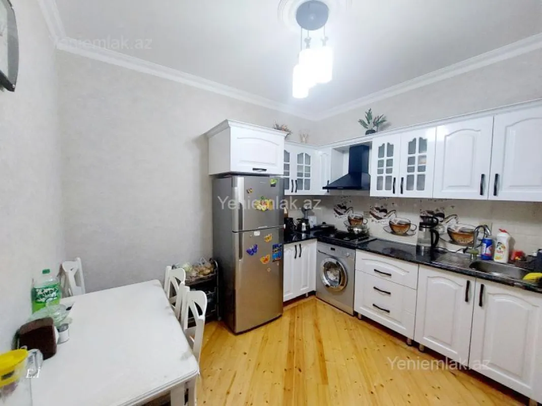 Satılır 2 otaqlı yeni tikili 67 m²