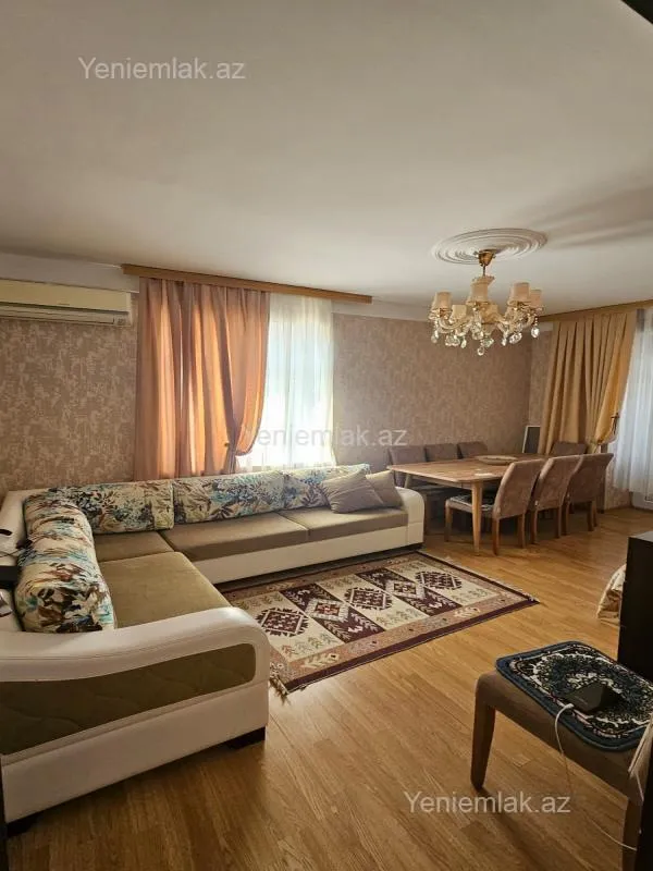 Satılır 2 otaqlı köhnə tikili 57 m²