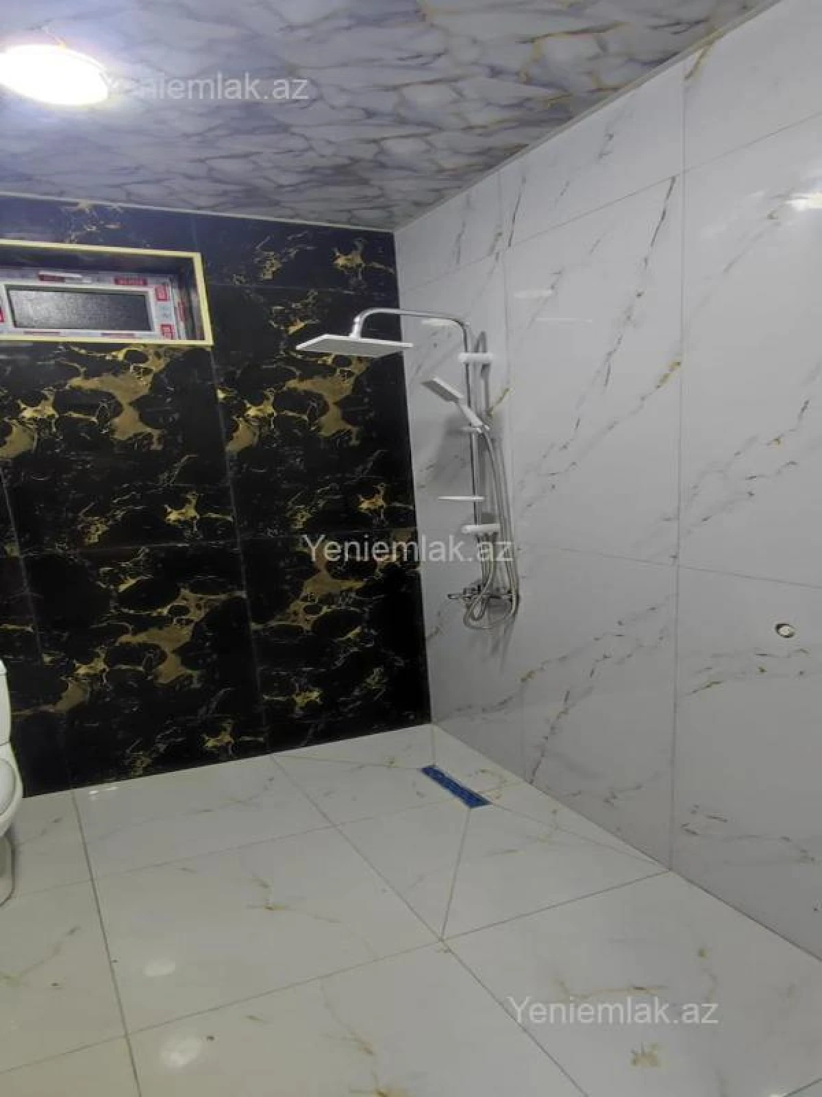 Satılır 6 otaqlı həyət evi 200 m²