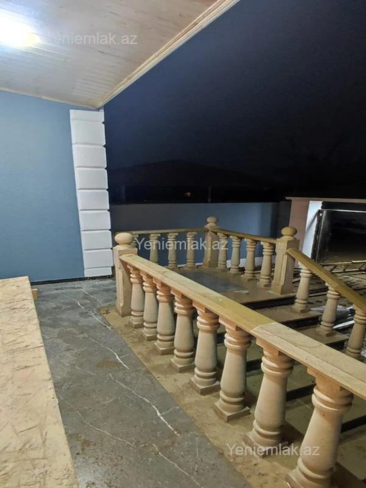 Satılır 6 otaqlı həyət evi 200 m²