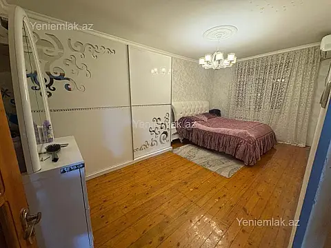 Satılır 3 otaqlı köhnə tikili 80 m²