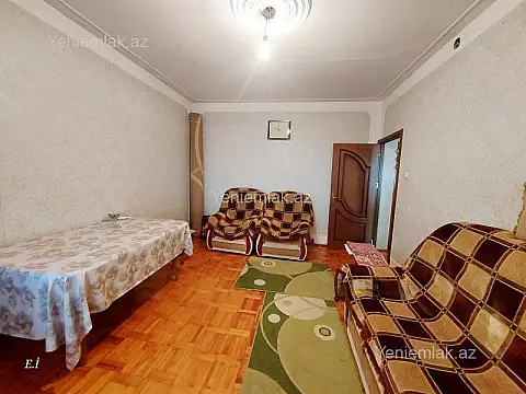 Satılır 3 otaqlı köhnə tikili 70 m²