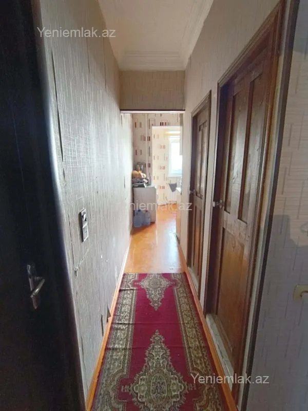 Satılır 3 otaqlı köhnə tikili 85 m²