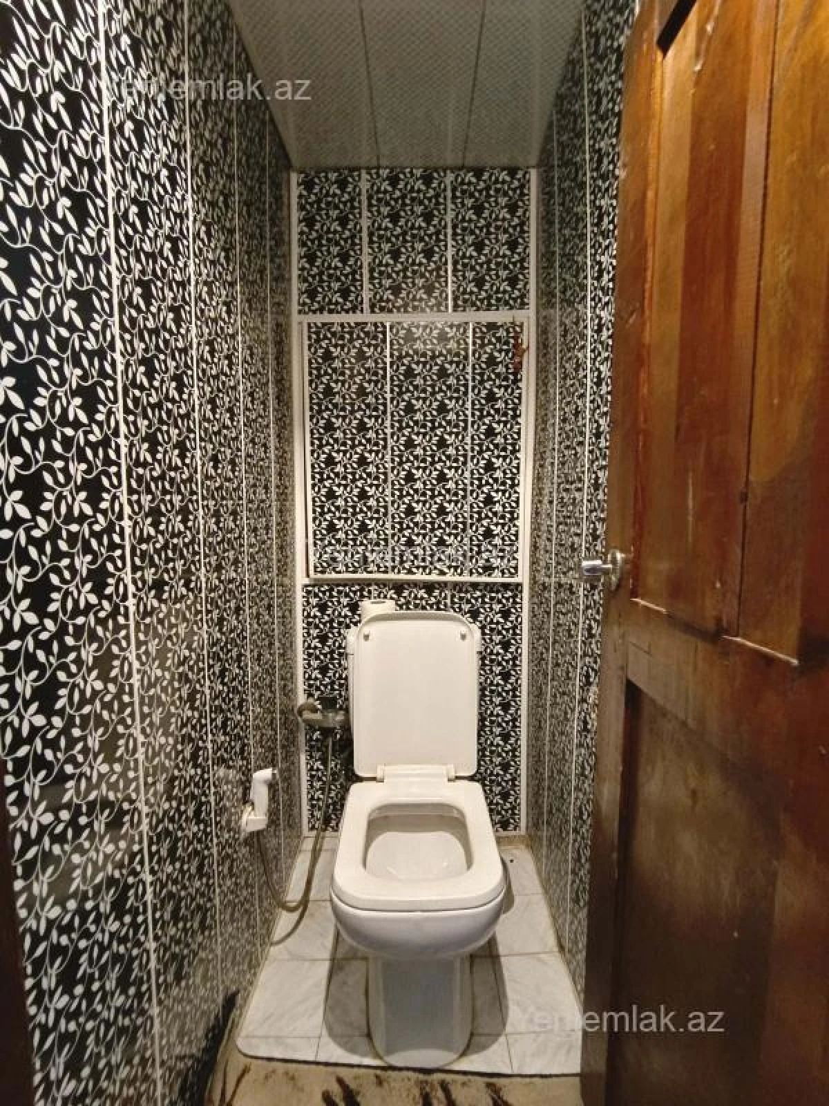 Satılır 3 otaqlı köhnə tikili 85 m²