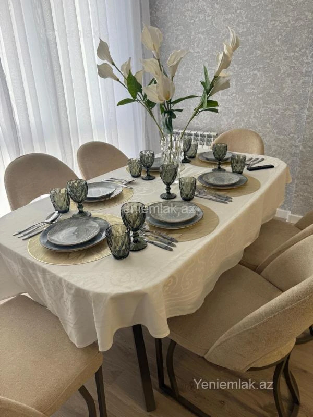 Satılır 2 otaqlı yeni tikili 76 m²