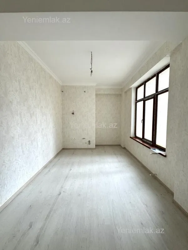Satılır 2 otaqlı yeni tikili 85 m²