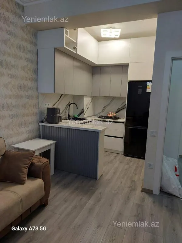 Satılır 2 otaqlı yeni tikili 50 m²