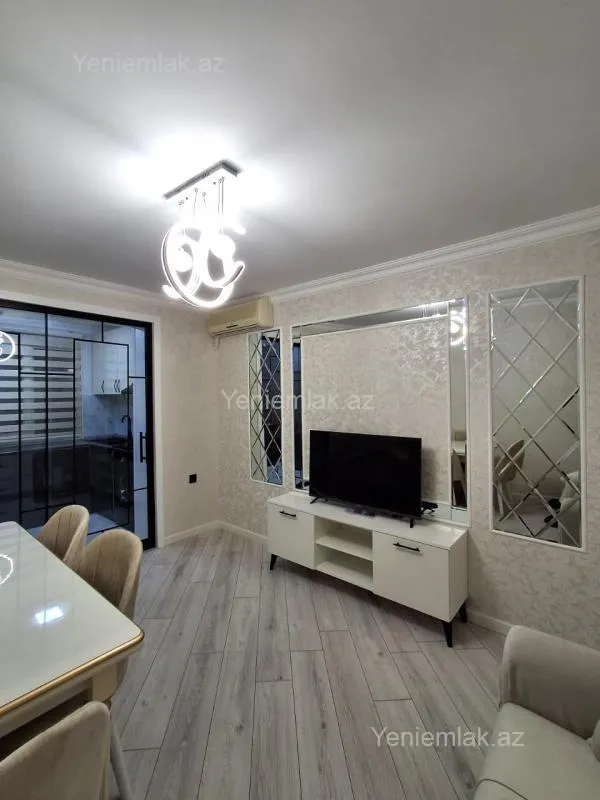 Satılır 3 otaqlı köhnə tikili 62 m²