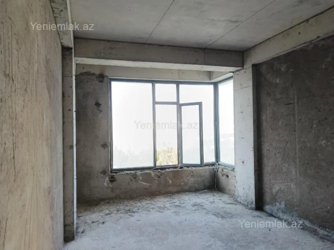 Satılır 3 otaqlı yeni tikili 134 m²