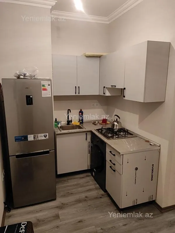 Satılır 2 otaqlı yeni tikili 50 m²