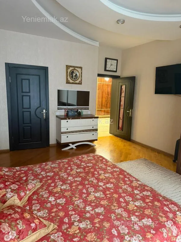 Satılır 4 otaqlı yeni tikili 164 m²