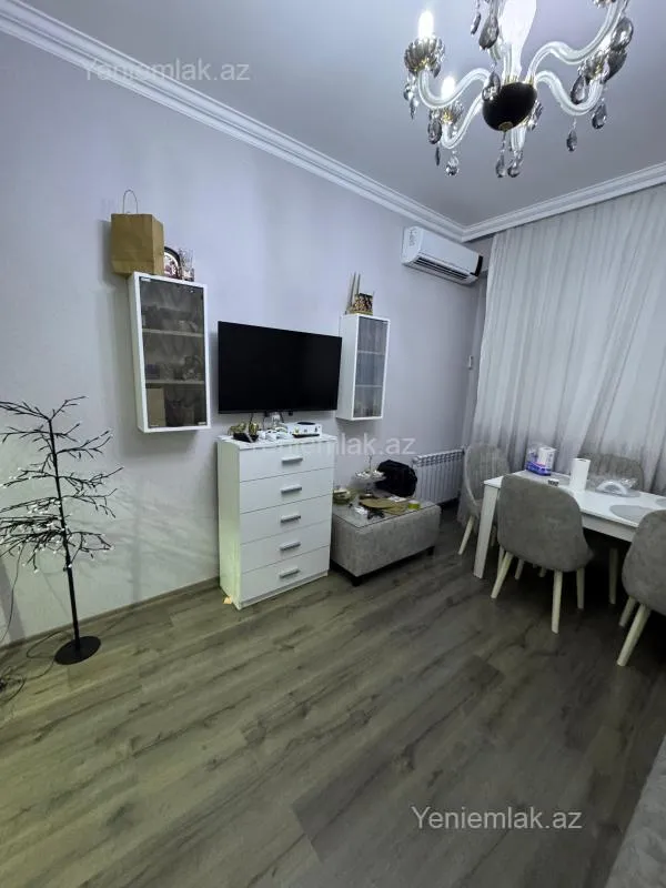 Satılır 2 otaqlı yeni tikili 50 m²
