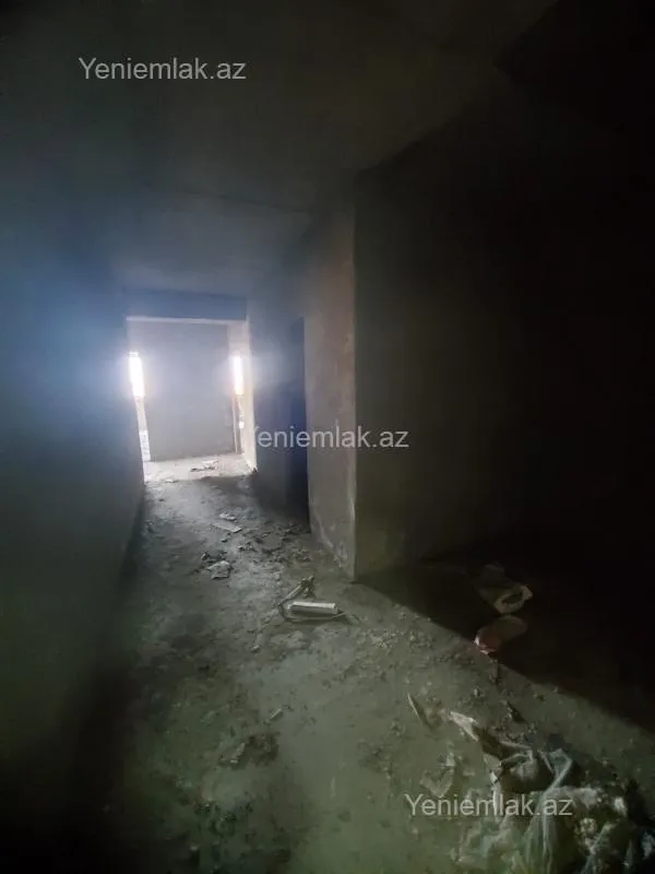 Satılır 4 otaqlı yeni tikili 178.6 m²