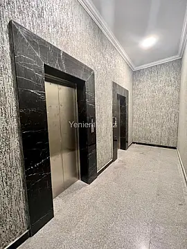 Satılır 4 otaqlı yeni tikili 178.6 m²