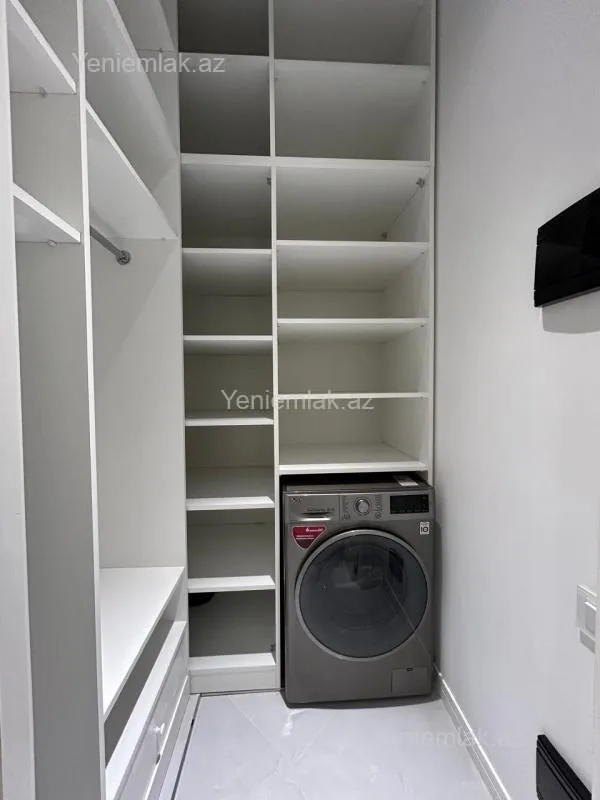 Satılır 2 otaqlı yeni tikili 69.8 m²