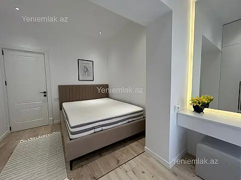 Satılır 2 otaqlı yeni tikili 69.8 m²