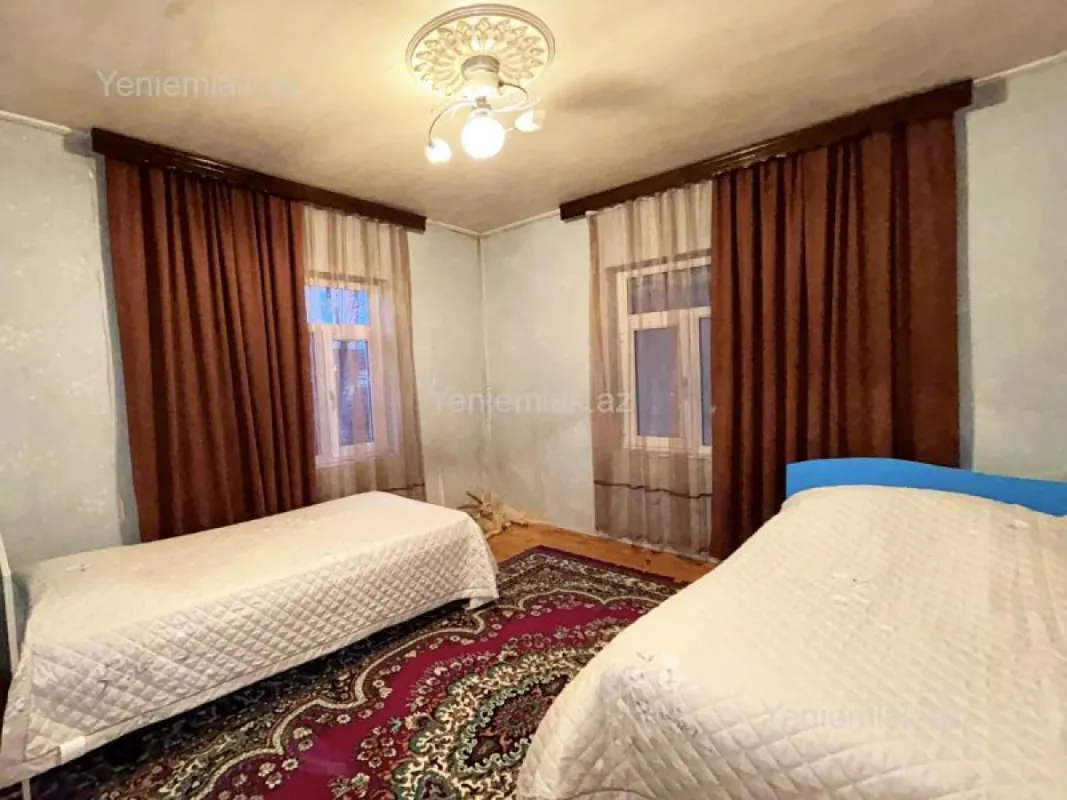 Satılır 4 otaqlı həyət evi 92 m²